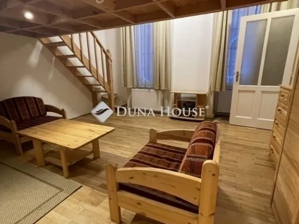 Eladó lakás Budapest VI. kerület 49 nm