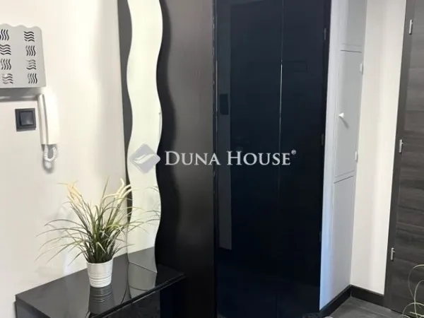 Eladó lakás Budapest XVIII. kerület, Alacskai úti lakótelep 47 nm