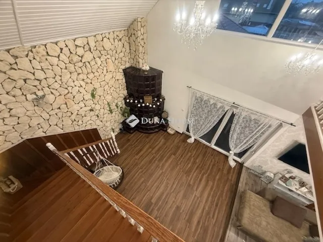 Eladó ház Vecsés 143 nm