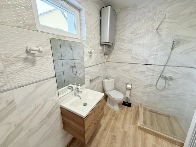 Eladó ház Budapest XVIII. kerület 239 nm