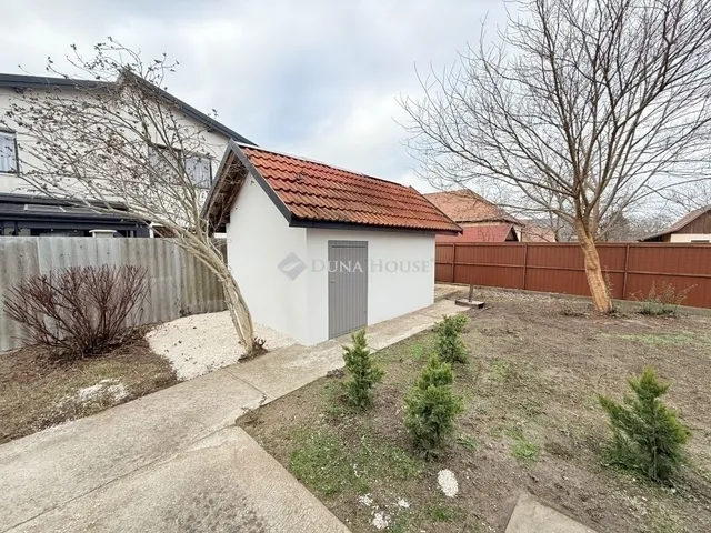 Eladó ház Budapest XVIII. kerület 239 nm