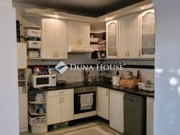 Eladó ház Budapest XVII. kerület 140 nm