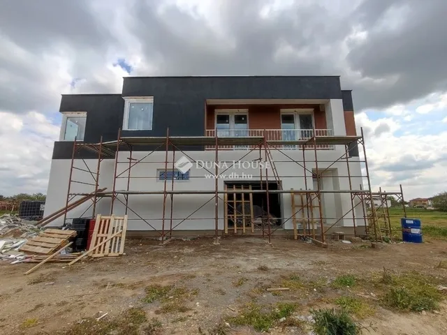 Eladó ház Budapest XVIII. kerület, Ganzkertváros 141 nm