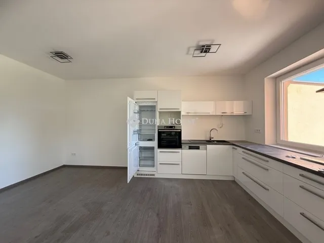 Eladó ház Nagytarcsa 118 nm