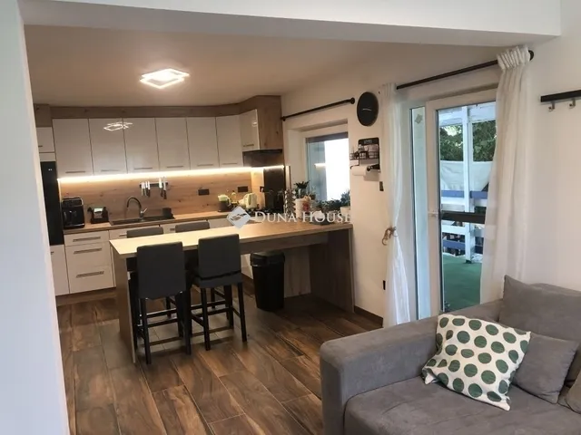 Eladó ház Mogyoród 140 nm