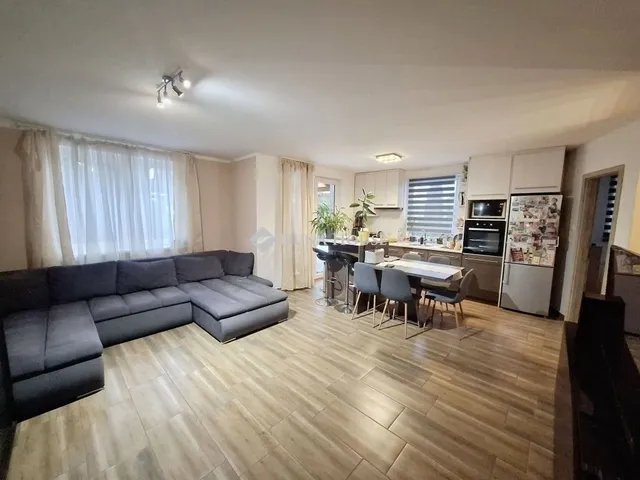 Eladó ház Fót 90 nm