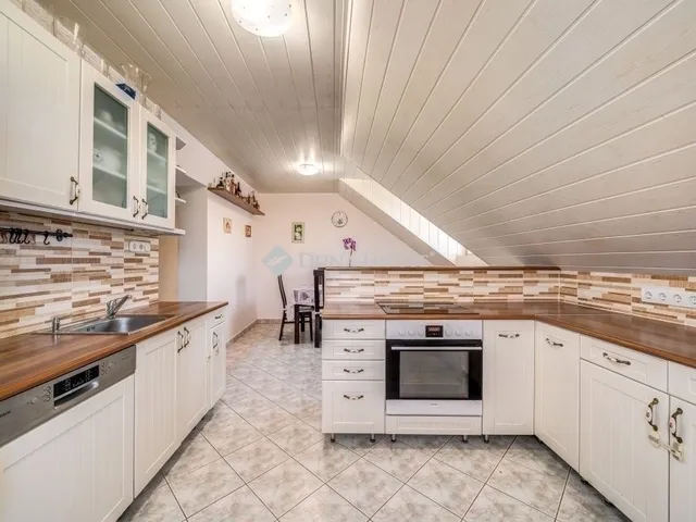 Eladó lakás Budapest XVII. kerület, Szent-László telep 76 nm