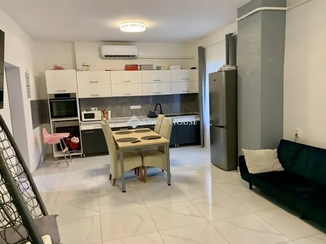 Eladó lakás Fót 71 nm