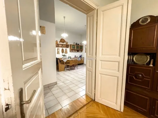 Eladó ház Budapest XVII. kerület, Rákosliget 240 nm