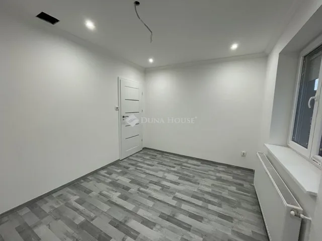 Eladó lakás Budapest XI. kerület, Sashegy 56 nm