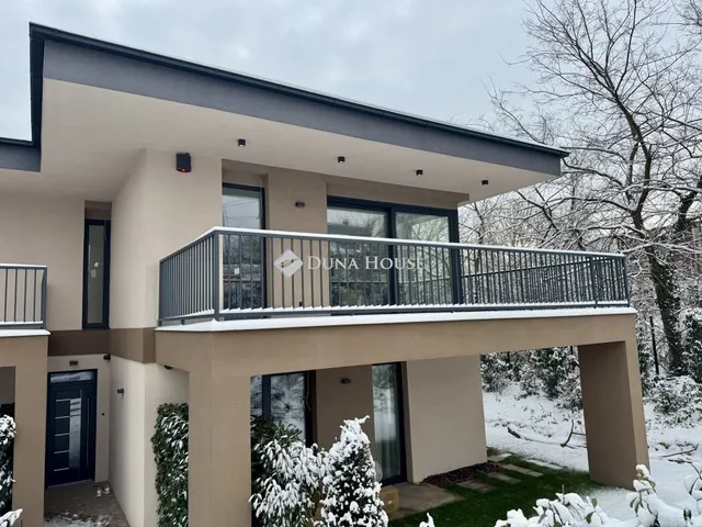 Kiadó ház Budapest XVI. kerület, Árpádföld 80 nm