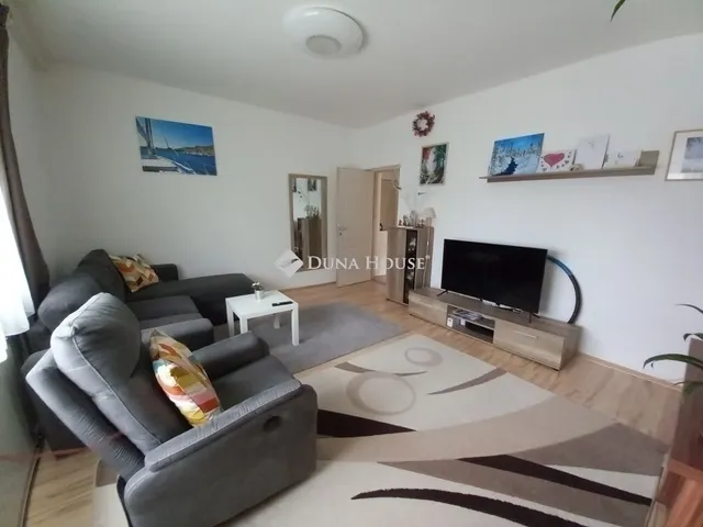 Eladó lakás Budapest XVII. kerület, Rákoscsaba 62 nm