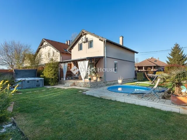 Eladó ház Nagytarcsa 84 nm