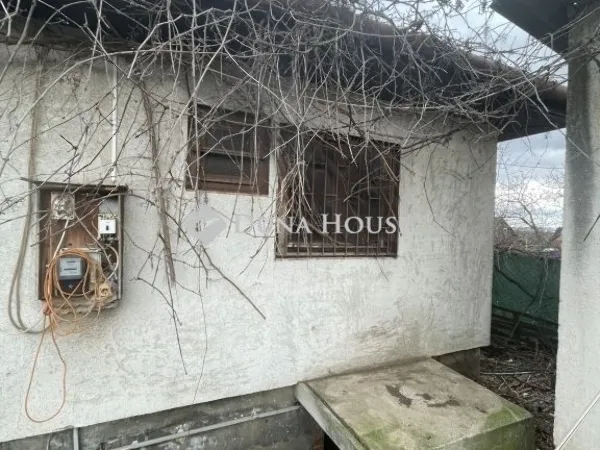 Eladó ház Ecser 30 nm