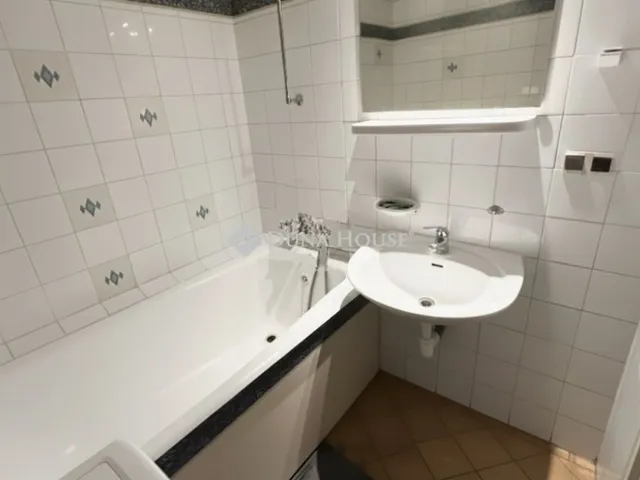 Eladó lakás Budapest IV. kerület, Káposztásmegyer 36 nm