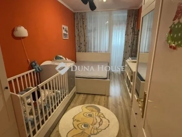 Eladó lakás Budapest X. kerület, Újhegy 50 nm