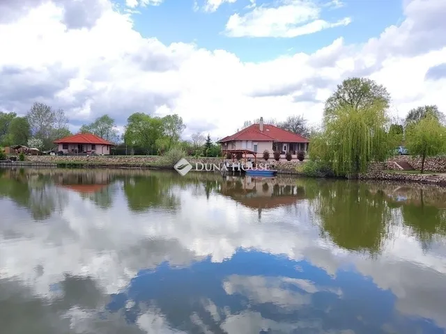 Eladó ház Maglód 245 nm