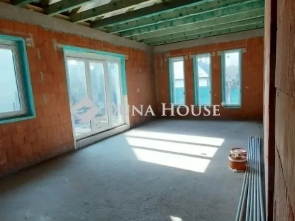 Eladó ház Nagytarcsa 106 nm