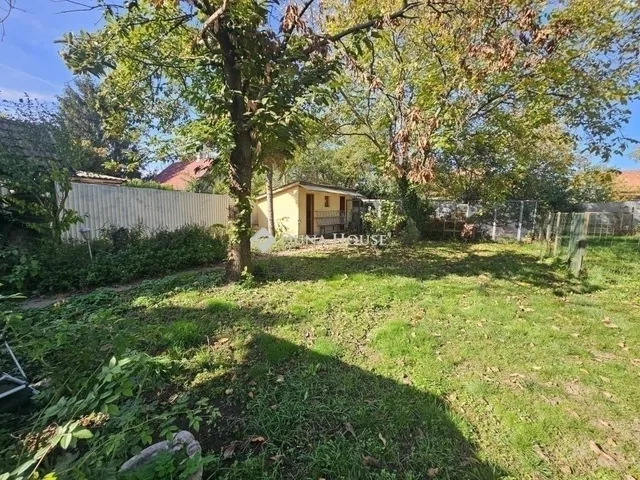 Eladó ház Budapest XVIII. kerület, Újpéteritelep 263 nm