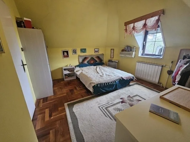 Eladó ház Budapest XVIII. kerület, Újpéteritelep 263 nm