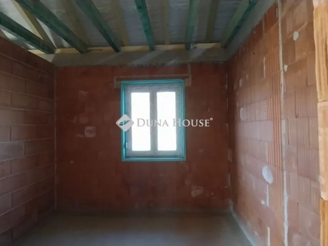 Eladó ház Nagytarcsa 106 nm