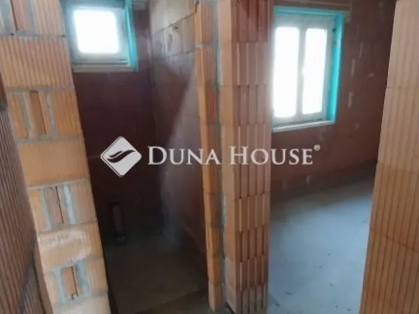 Eladó ház Nagytarcsa 106 nm