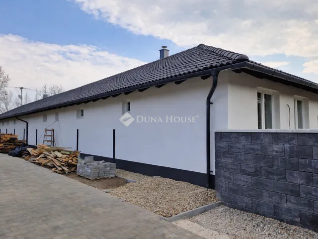 Eladó ház Üllő 95 nm