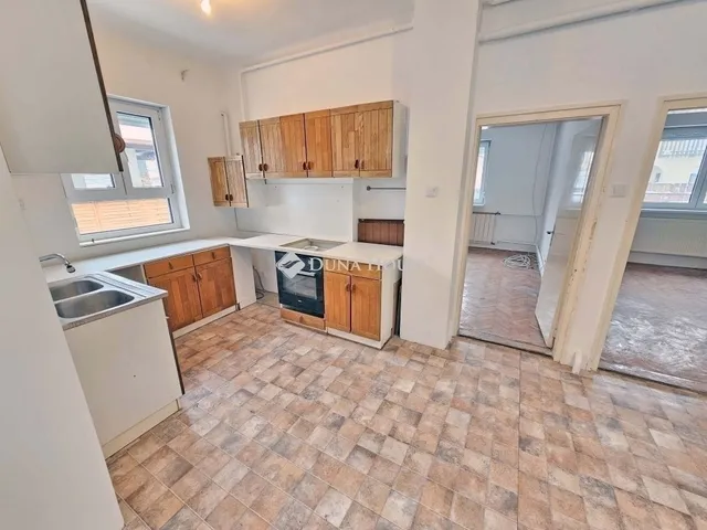 Eladó ház Budapest XVIII. kerület, Újpéteritelep 105 nm