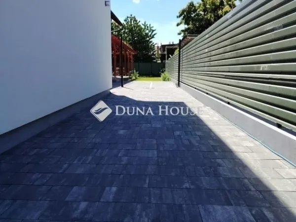 Eladó ház Budapest XVI. kerület 71 nm