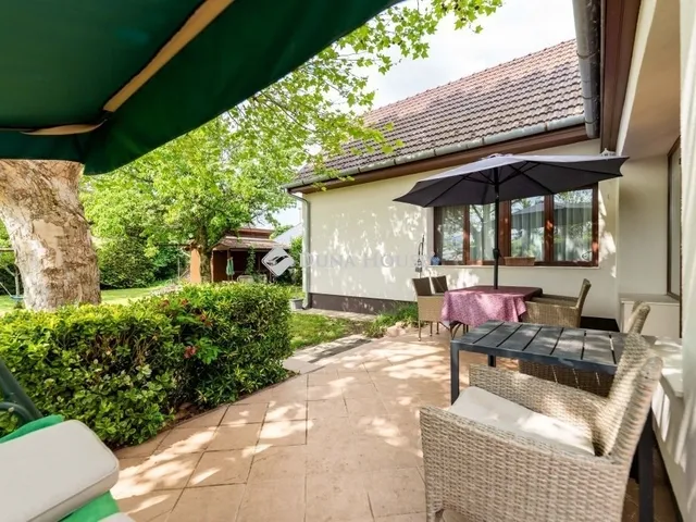 Eladó ház Budapest XVII. kerület 240 nm