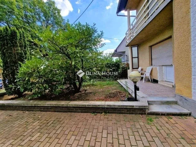 Eladó ház Budapest XVII. kerület, Madárdomb 200 nm