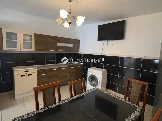 Eladó ház Budapest XVII. kerület, Rákoskeresztúr 81 nm