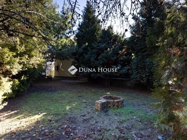 Eladó ház Budapest XVIII. kerület 240 nm