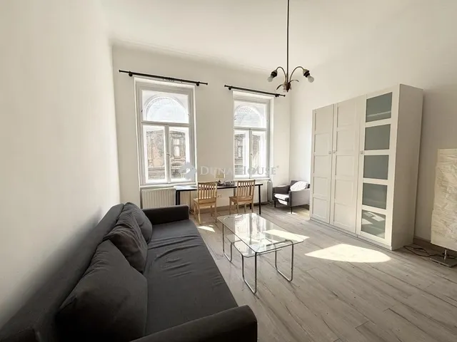 Eladó lakás Budapest VII. kerület, Ligetváros 45 nm