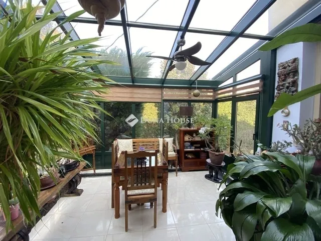 Eladó ház Budapest XVI. kerület 250 nm