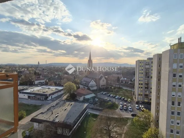 Eladó lakás Budapest XV. kerület, Újpalota 34 nm