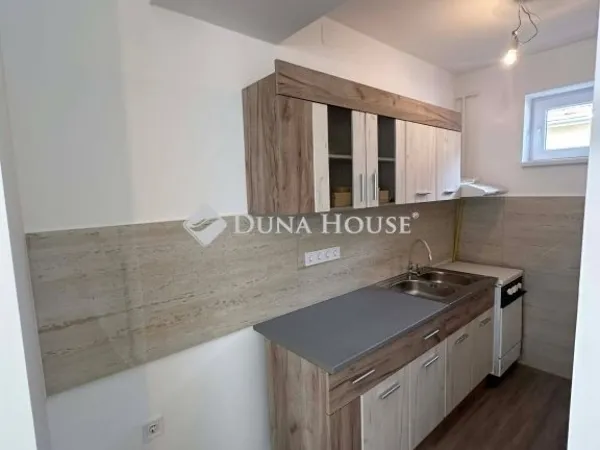 Eladó ház Cegléd 73 nm