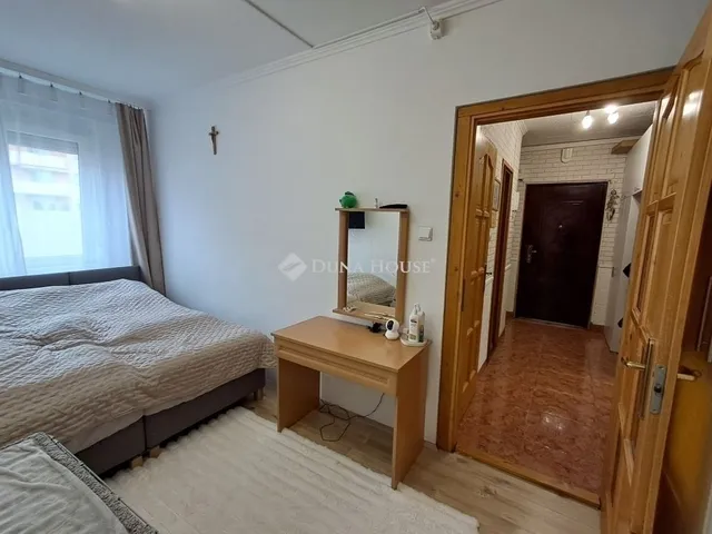 Eladó lakás Budapest XV. kerület, Újpalota 55 nm