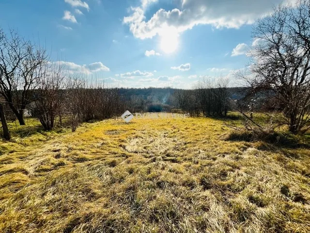 Eladó telek Gomba 1922 nm