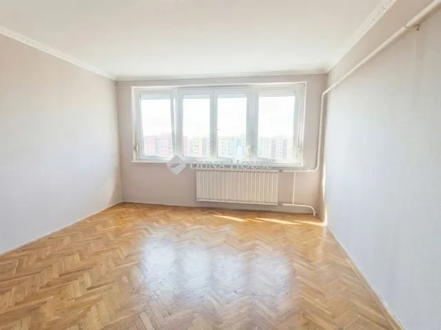Eladó lakás Budapest X. kerület, Újhegy 38 nm