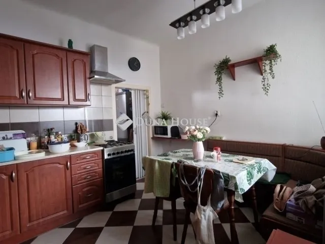 Eladó ház Budapest XVI. kerület, Cinkota 132 nm