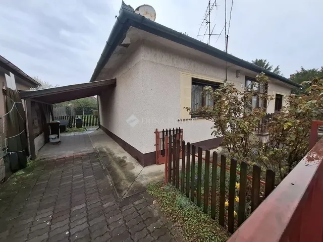 Eladó ház Budapest XVII. kerület, Rákoscsaba-Újtelep 100 nm