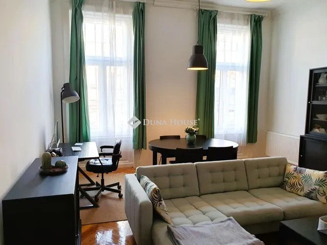 Eladó lakás Budapest VI. kerület 99 nm