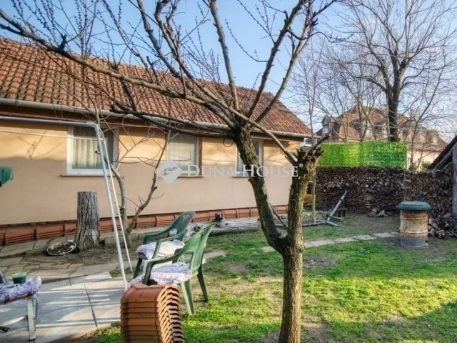 Eladó ház Budapest XVIII. kerület, Szemeretelep 135 nm