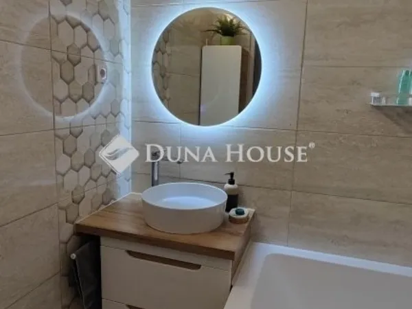 Eladó lakás Budapest X. kerület, Felsőrákos 71 nm