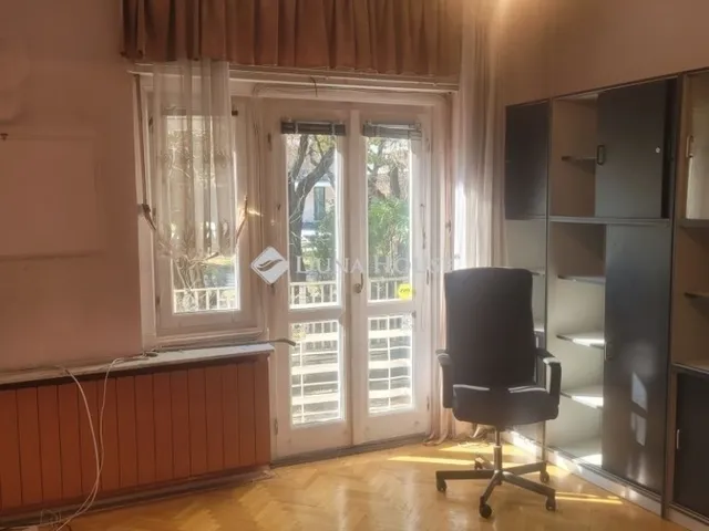 Eladó ház Budapest XIV. kerület, Alsórákos 288 nm