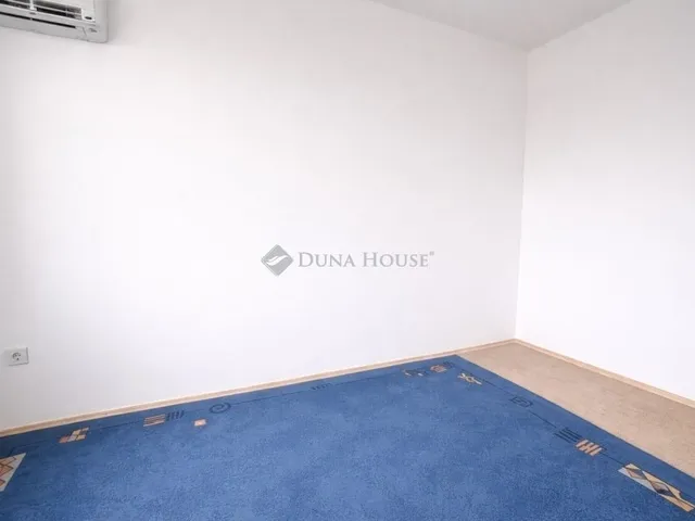 Eladó lakás Pécel 41 nm