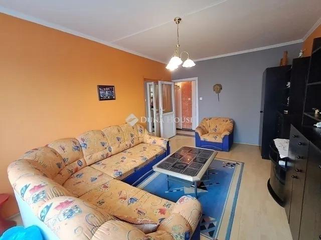 Eladó lakás Budapest XV. kerület, Újpalota 53 nm