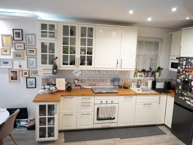 Eladó üdülő és hétvégi ház Vecsés 102 nm