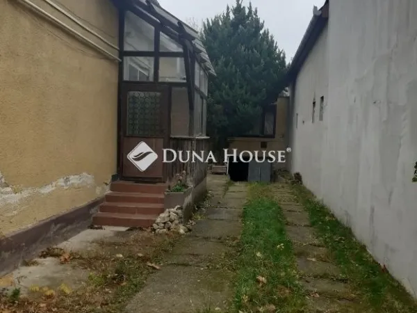 Eladó ház Budapest XXI. kerület 200 nm